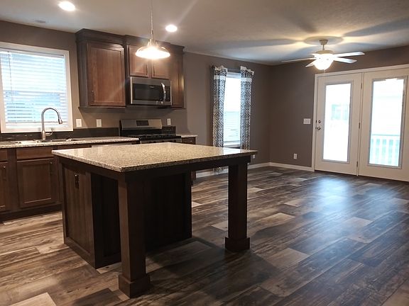 5th image of 10601 Lyons Ct Lot 63