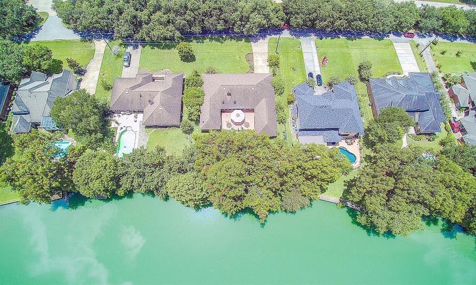 1st image of 4810 McKeever Ln