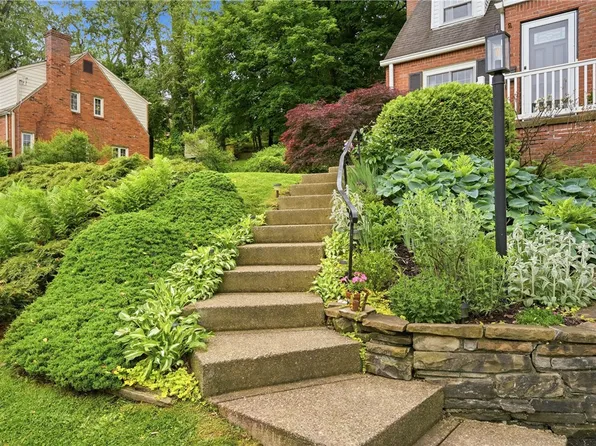 4 Fernwood Ave, Pittsburgh, PA 15228