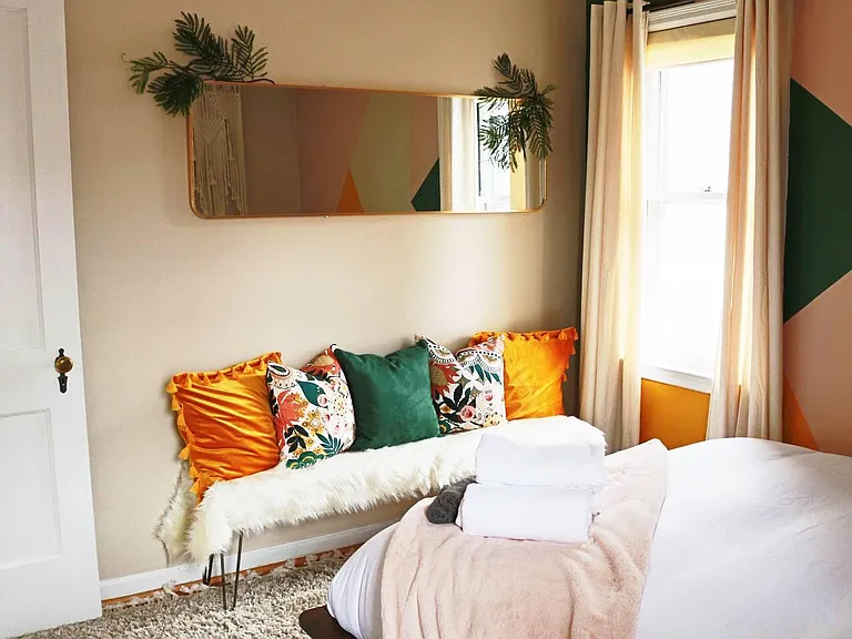 602 N Altadena Ave — Photo 14