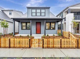 1578 Waterside Ln, Rohnert Park, CA 94928