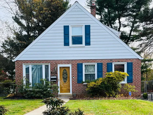 805 Inverness Ln, Philadelphia, PA 19128