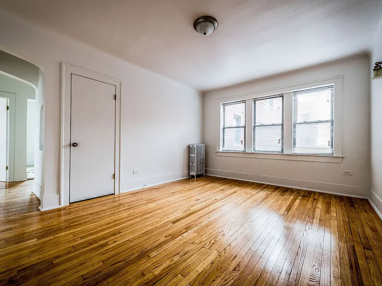 5328 W Harrison — Photo 15