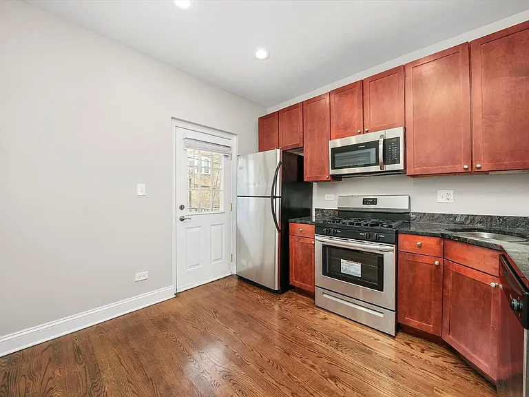 7340-62 N Hoyne Ave #7356-1 — Photo 15