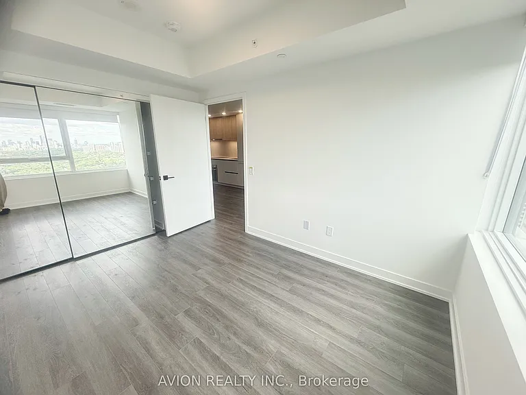 609 Sherbourne St #3705 — Photo 6