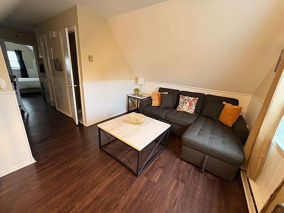 2nd image of 133 Paterson Ave #1