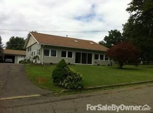 14 Morgan Cir, Troy, PA 16947