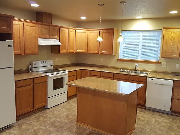 Sparkly kitchen.