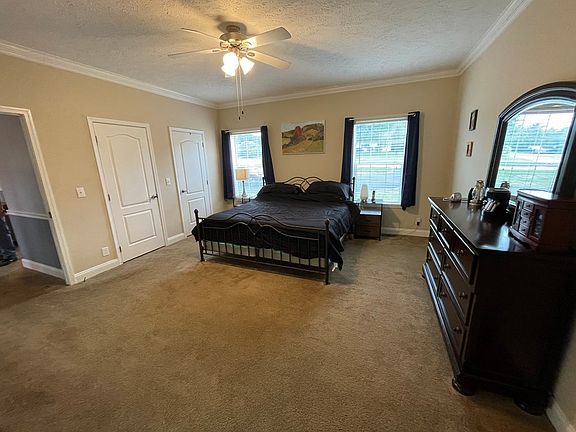 5th image of 533 Homestead Trl
