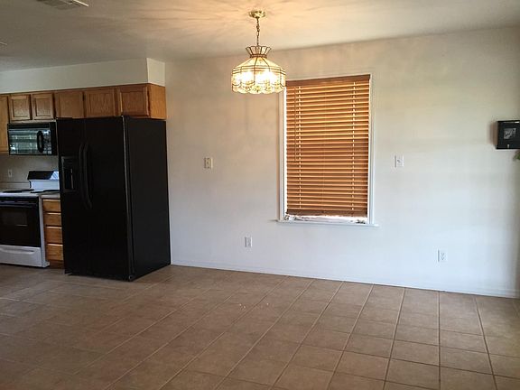 Dining table area