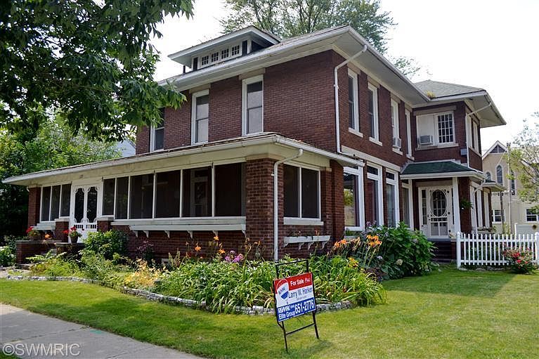 1st image of 125 S Nottawa St