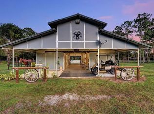 2558 Palm Deer Dr, Loxahatchee, FL 33470