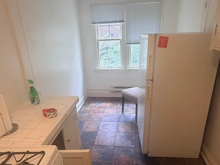 1275 N Washington St — Photo 15