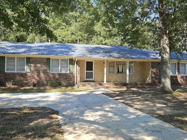 870 Glen Hill Ct, Macon, GA 31210
