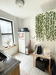 Rented by Jonis Realty