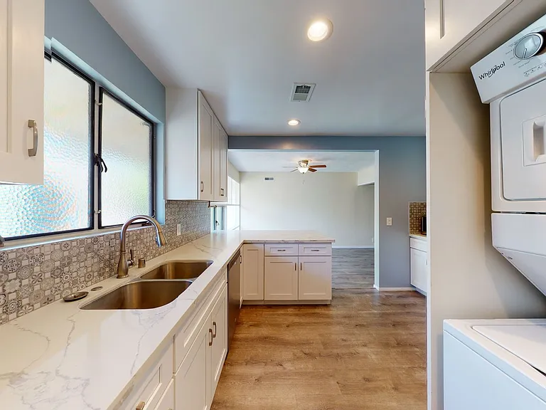 225ora — Photo 9