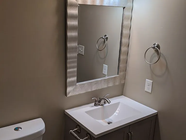 Frost Garden Townhomes — Photo 5
