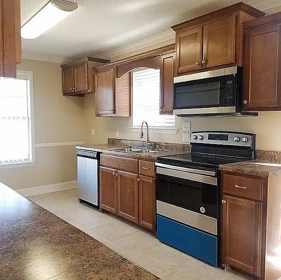 721 Cindy Ln — Photo 30