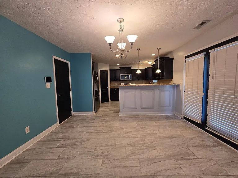 103 Flag Ln — Photo 17