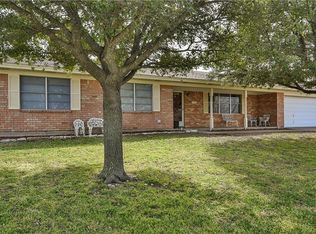 1113 Walters Dr, Granbury, TX 76048