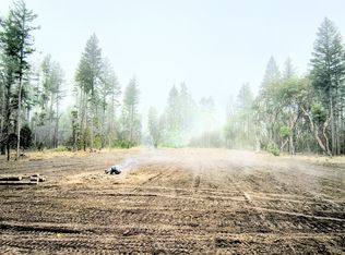 2100 Saratoga Way, Grants Pass, OR 97526