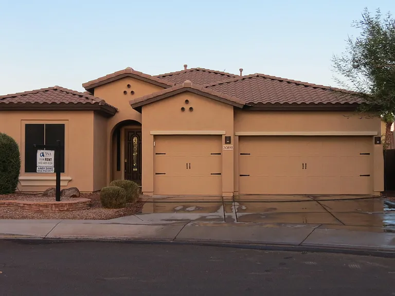 30899 N 125th Dr — Photo 2