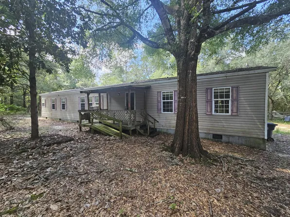 149 Nusom Dr, Defuniak Springs, FL 32433