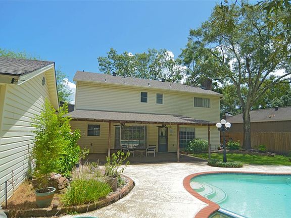 4th image of 1103 Cragmore Dr