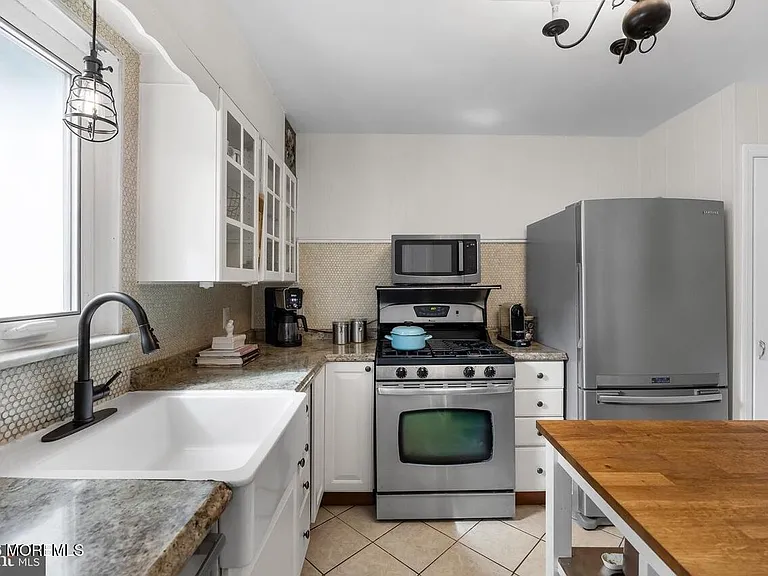 120 E Narberth Ter — Photo 16