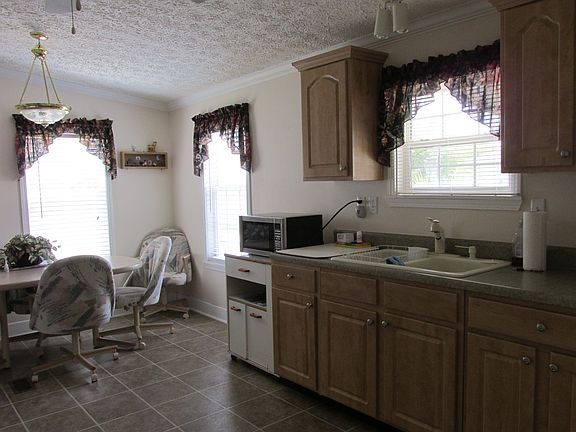 5th image of 1000 Kings Hwy Unit 244