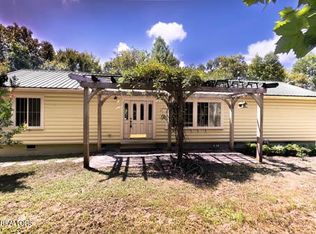 258 Charlie Newberry Rd, Lancing, TN 37770