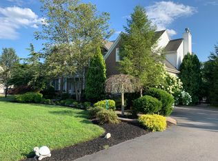 1847 Hidden Brook Ct, Toms River, NJ