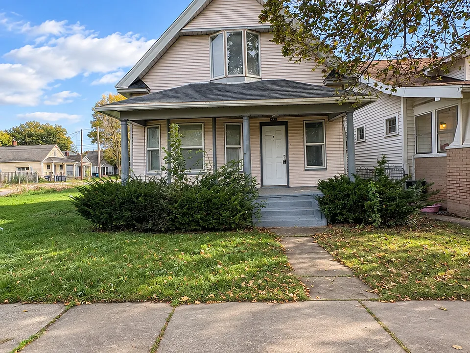 2924 Elm St