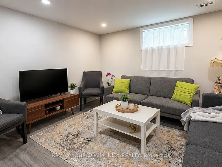 7 Digby Ct #LOWER — Photo 9
