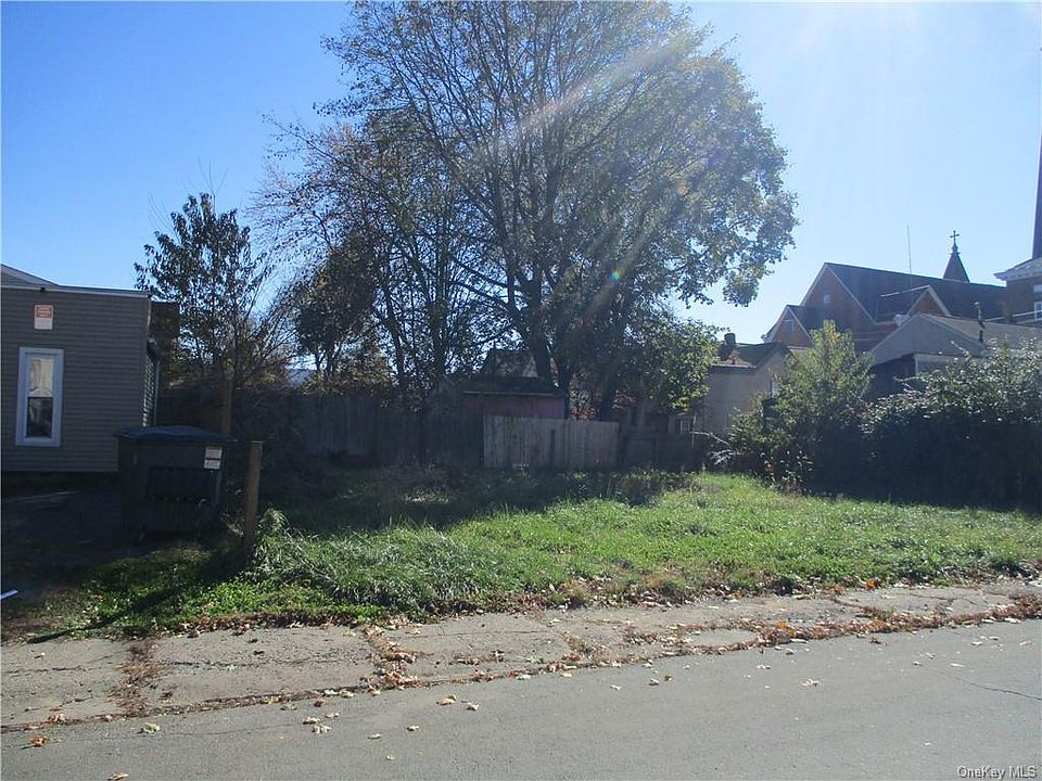 1st image of 5 Spring St
