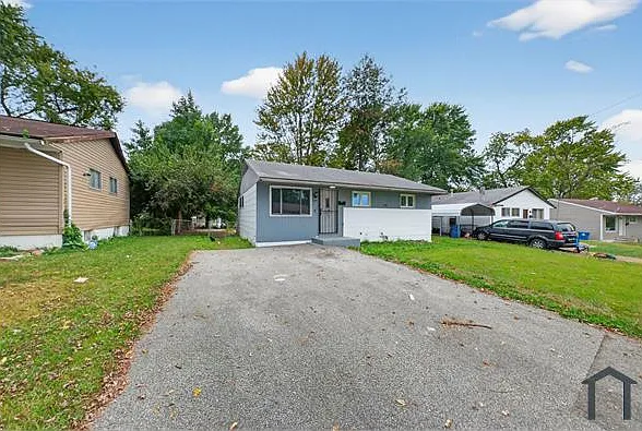 3 bed, 873 sqft, $1,499 — Photo 3