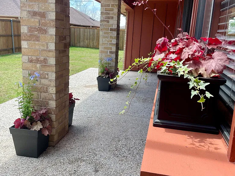 R&R = Covered Shade Patio