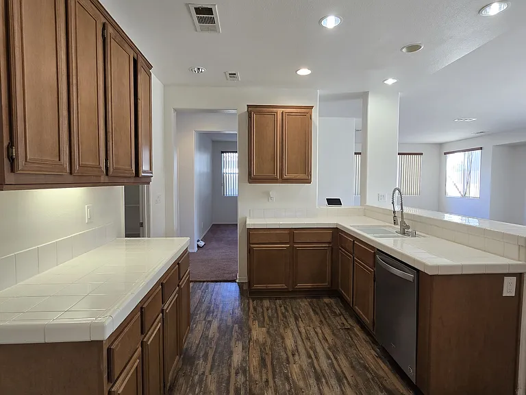 43834 Chaparral Dr — Photo 2