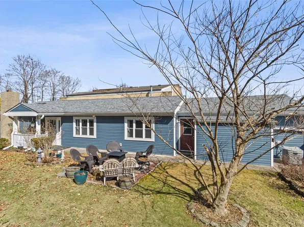 90 Country Club Drive, Florida, NY 10921