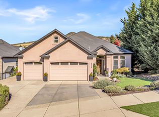 4639 Hathaway Dr, Medford, OR