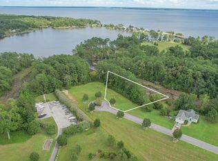 170 Carolina Way, Arapahoe, NC 28510