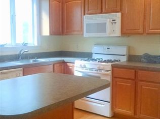 16 Maple Ave FLOOR 1, Medford, MA 02155