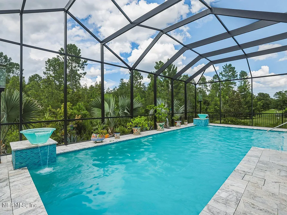 543 Caribbean Pl