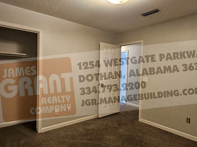 211 Plantation Rd — Photo 38