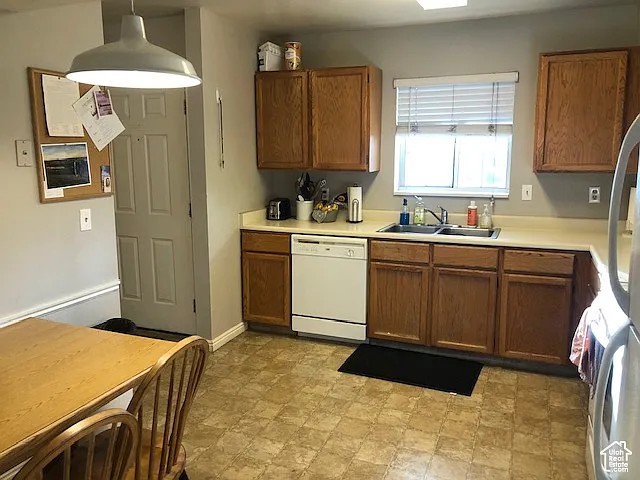 642 N 200 E #208 — Photo 6