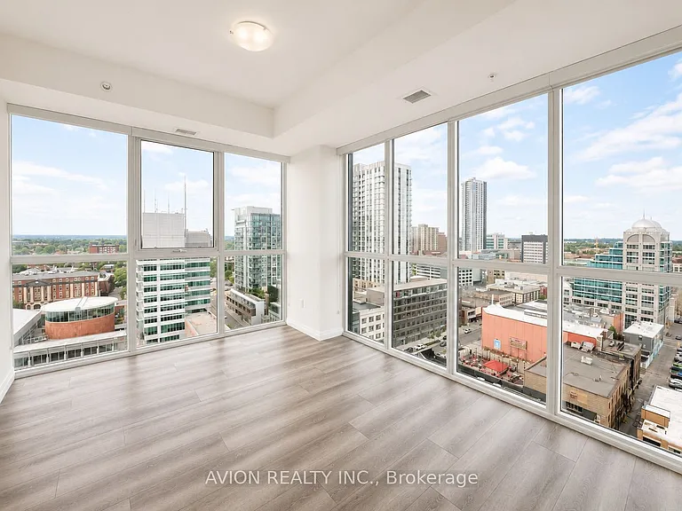 60 Charles St W #1602 — Photo 31