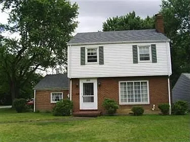 203 Forest Park Dr photo 1