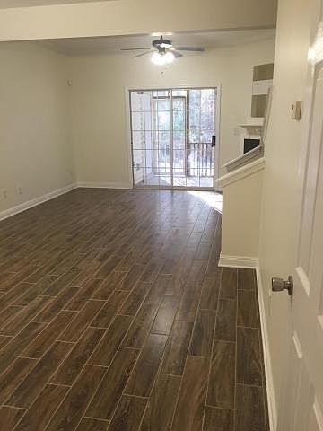 1st image of 205 Twin Tree Dr