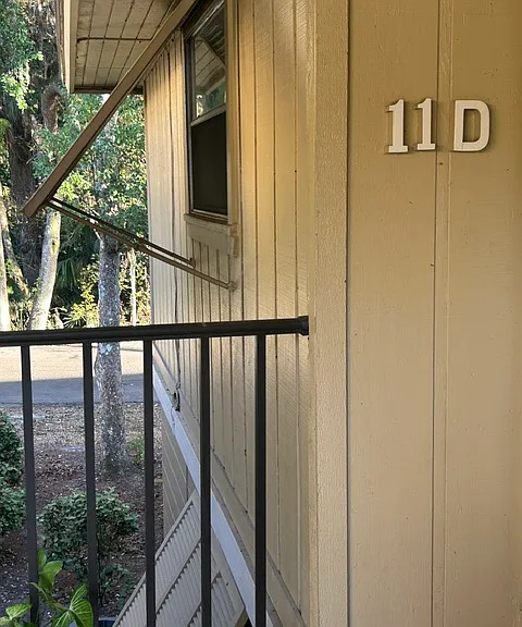 130 Jasmine Woods Ct #11D — Photo 2