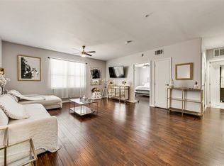 1100 W Trinity Mills Rd APT 4030, Carrollton, TX 75006